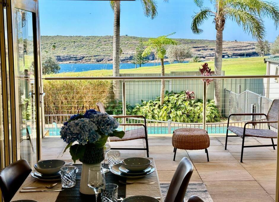 Beachside Seaview House With Private Pool Casa vacanze Sydney