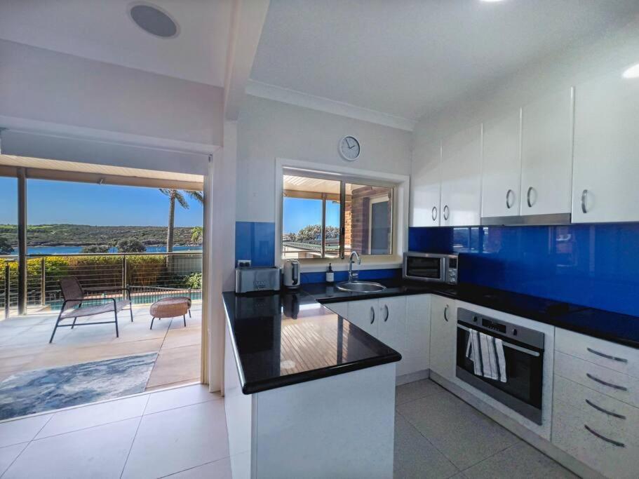 Beachside Seaview House With Private Pool * Sydney