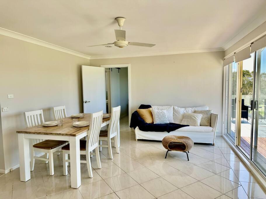 Casa vacanze Beachside Seaview House With Private Pool *