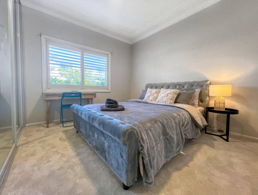 Holiday home Beachside Seaview House With Private Pool Sydney