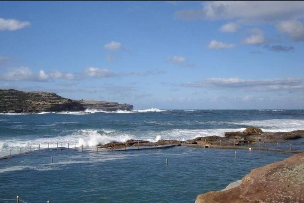 Beachside Seaview House With Private Pool Holiday home *