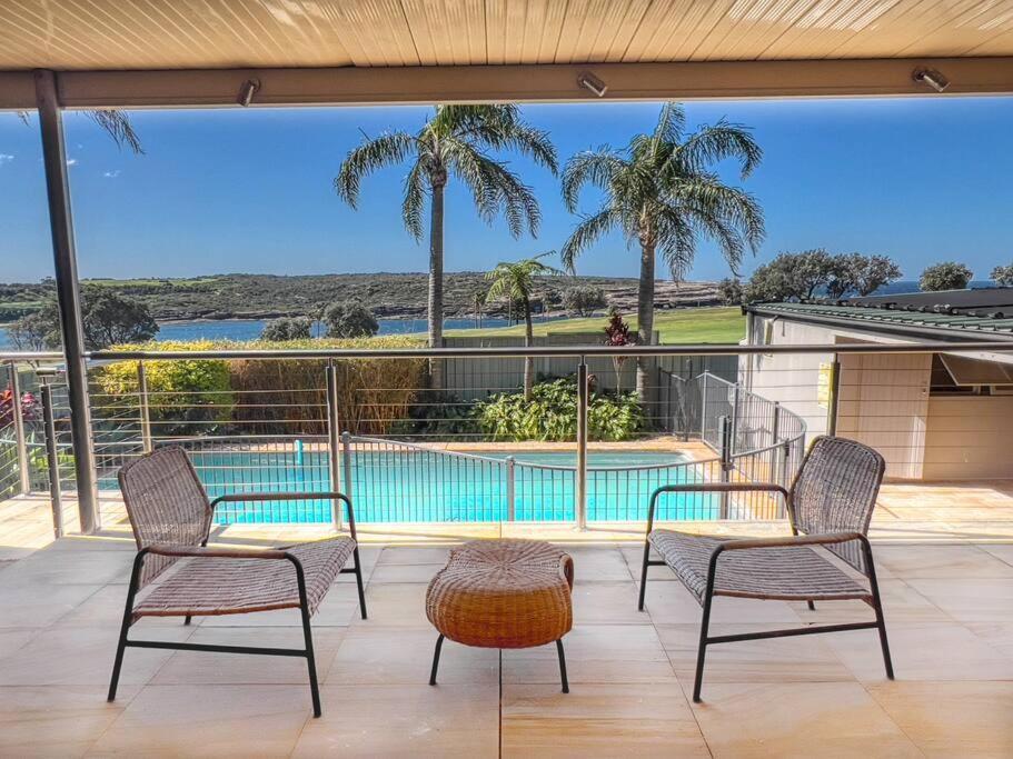 Beachside Seaview House With Private Pool Holiday home *